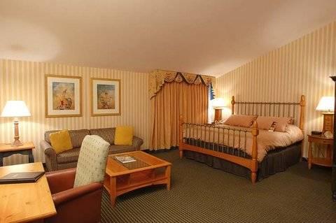 Delta By Marriott North 4*