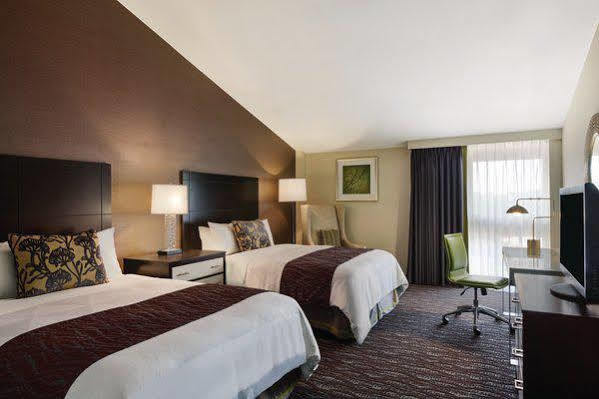 Delta By Marriott North 4*