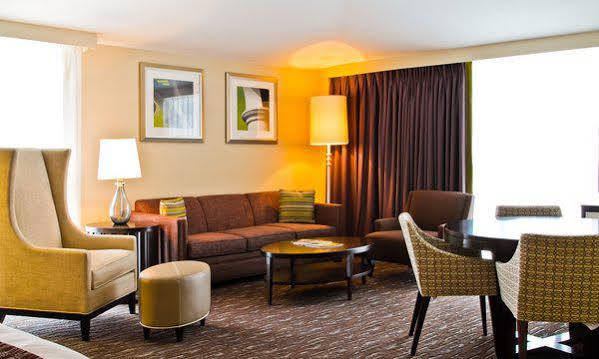 Delta By Marriott North 4*